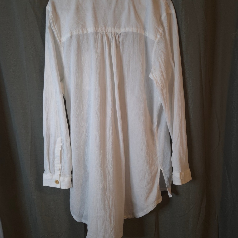 L.L. Bean Women's White Button Down Shirt Chest Pocket Light Weight Size XL - Picture 10 of 11